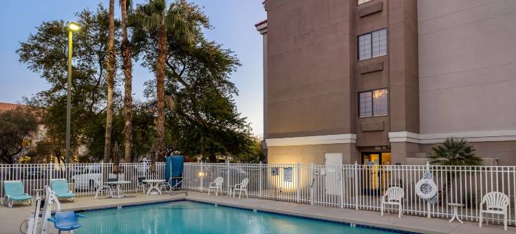 钱德勒-菲尼克斯南I-10舒适酒店(Comfort Inn Chandler - Phoenix South I-10)图片