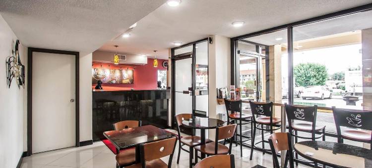 孟菲斯东部的伊克诺套房旅馆(Econo Lodge Inn & Suites Memphis East)图片