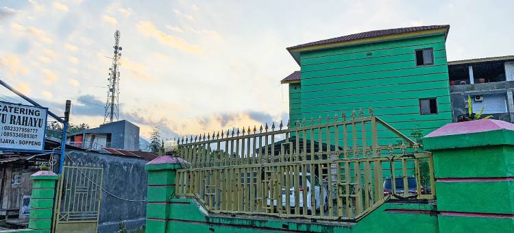 Hotel O Surya酒店靠近Taman Anggrek Pkk Watansoppeng(Hotel O Surya HotelNearTaman Anggrek Pkk Watansoppeng)图片