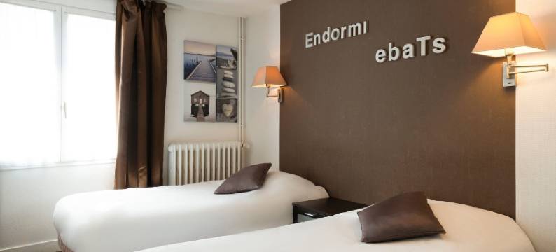 图尔西红马原创城市酒店(The Originals City Hôtel le Cheval Rouge Tours Ouest)图片