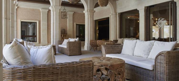 安萨雷斯酒店(Ansares Hotel)图片