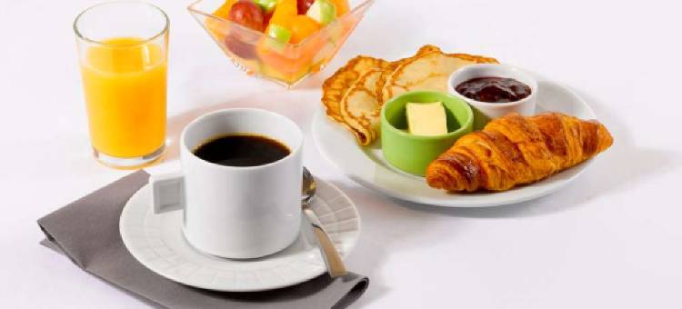 康铂圣娜扎-垂纳酒店(Hôtel de la Brière ex Campanile)图片