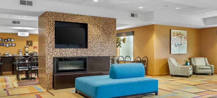 普鲁斯海华沙贝斯特韦斯特优质酒店(Best Western Plus Hiawatha Hotel)图片