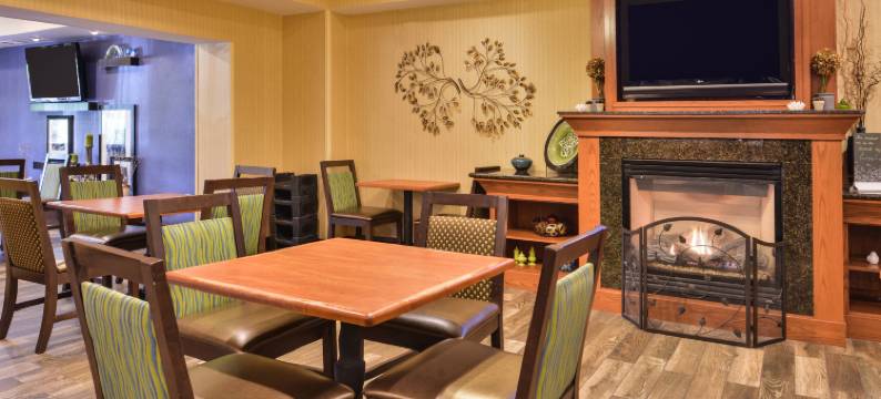 希尔顿欢朋酒店-南哈利森(Hampton Inn Harrisonburg-South)图片