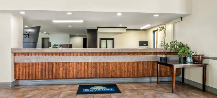 丰塔纳-里阿尔托戴斯酒店(Days Inn by Wyndham Fontana / Rialto)图片