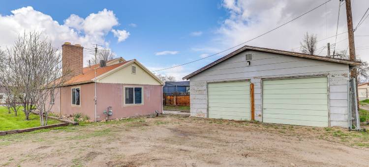 适合家庭的安大略中心位置之家(Family-Friendly Ontario Home in Central Location!)图片