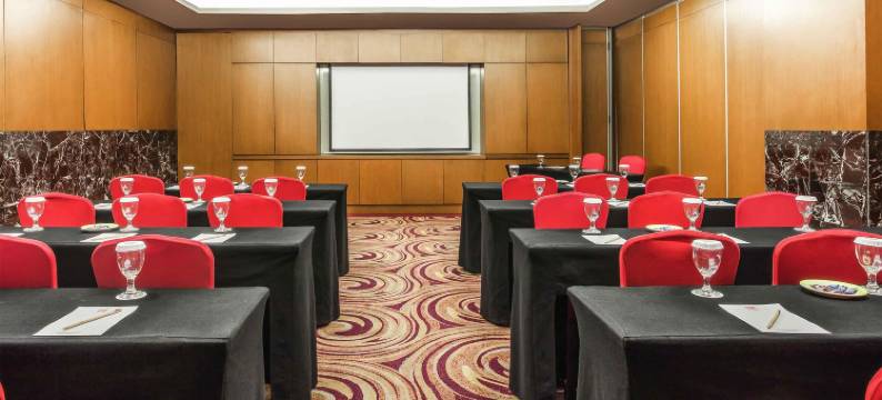 三宝垄宜必思新帕丽玛酒店(Ibis Semarang Simpang Lima)图片