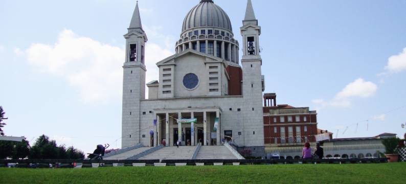 Apartment in Netro with Balcony and Views图片
