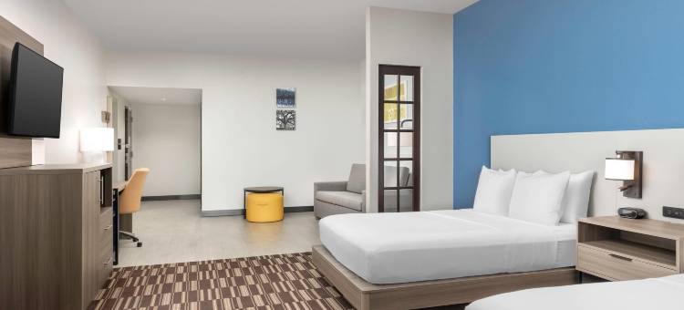 湖城舒适套房酒店(Comfort Suites Lake City)图片