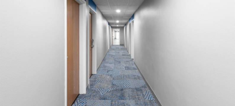 苏福尔斯温德姆麦客达套房酒店(Microtel Inn & Suites by Wyndham Sioux Falls)图片