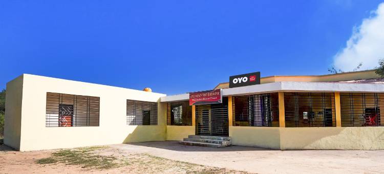 布尔汉布尔O Midwaytreat酒店(Hotel O Midwaytreat Burhanpur)图片