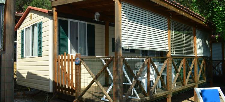 拜亚德尔斯林齐奥度假酒店(Resort Baia del Silenzio)图片