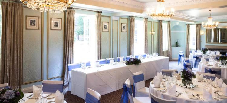 法恩罕布什酒店(Bush Hotel Farnham)图片