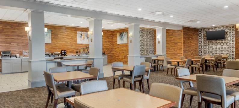 布鲁克林中心贝斯特韦斯特酒店及会议中心(Comfort Inn)图片