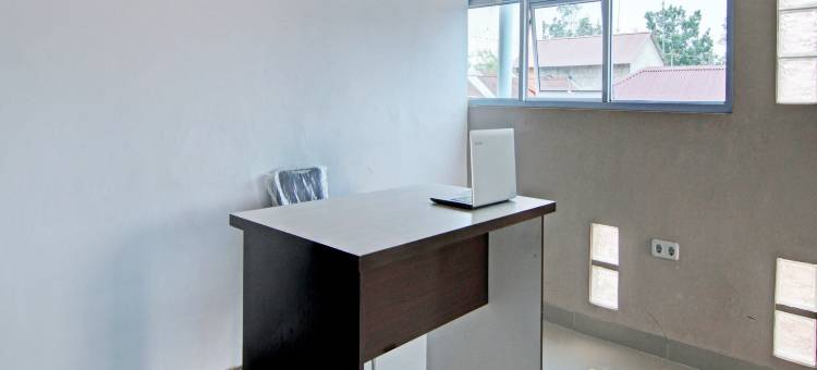 O酒店布德斯里旅馆(Hotel O Penginapan Budhe Sri)图片