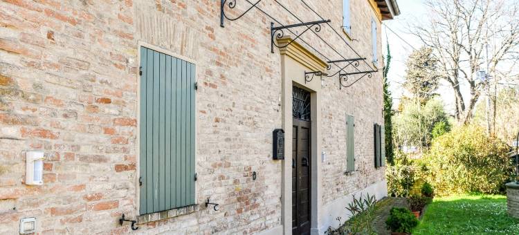 Spacious apartment in a stone farmhouse图片