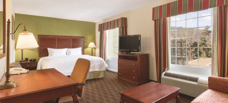 希尔顿欢朋套房酒店-格林菲尔德(Hampton Inn & Suites Greenfield)图片