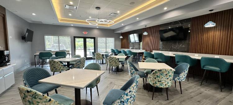 贝斯特韦斯特优质费尔公园东酒店(Best Western Plus Fair Park East)图片
