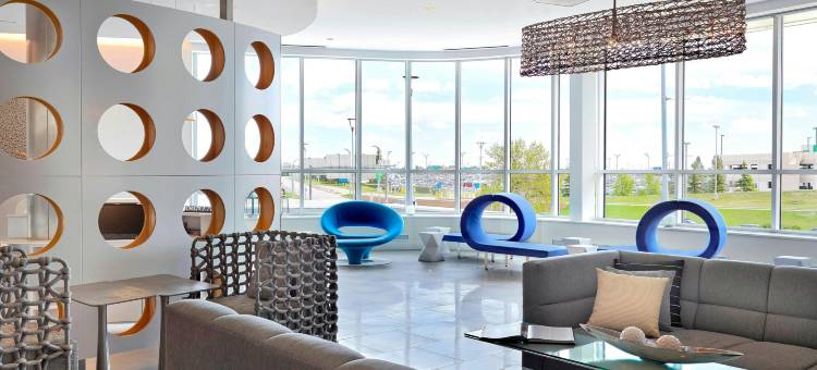 埃德蒙顿机场万丽酒店(Renaissance Edmonton Airport Hotel)图片