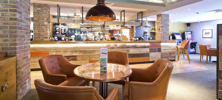 Premier Inn Farnham图片