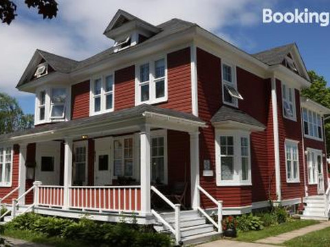 Complexe d'hébergement la Maison Touristique Dugas