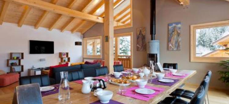 Chalet Isabelle Mountain Lodge 5 Star 5 Bedroom en Suite Sauna Jacuzzi图片