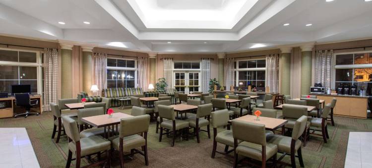 丹佛西南莱克伍德拉昆塔温德姆套房酒店(La Quinta Inn & Suites by Wyndham Denver Southwest Lakewood)图片