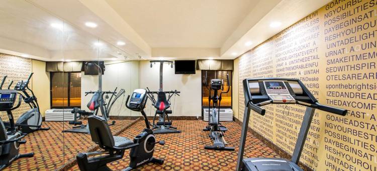 萨莱纳拉昆塔温德姆套房酒店(La Quinta Inn & Suites by Wyndham Salina)图片