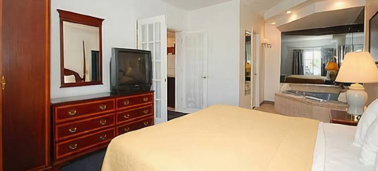 奥尔巴尼机场凯艺套房酒店(Quality Inn & Suites Albany Airport)图片