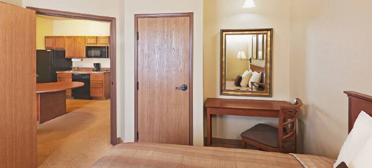 Candlewood Suites Tulsa图片