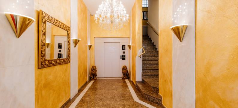 诺德豪森佛斯腾霍夫酒店(Nordhäuser Fürstenhof & TinySky-Resort)图片