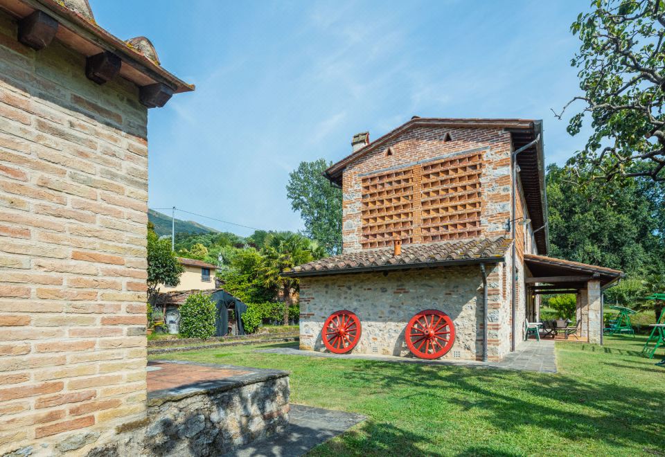 I Pioppi (Cma109) Hotel Overview