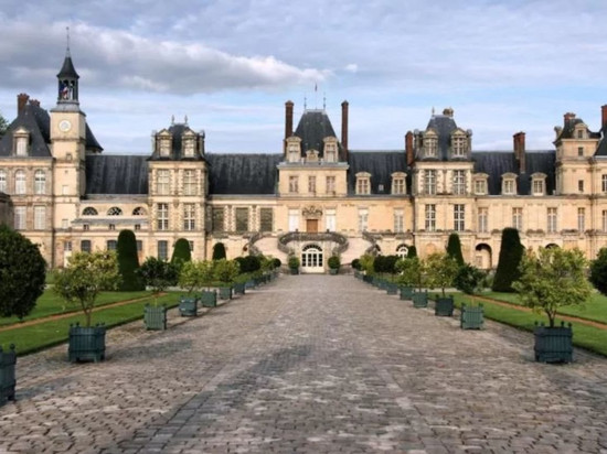 枫丹白露康铂饭店