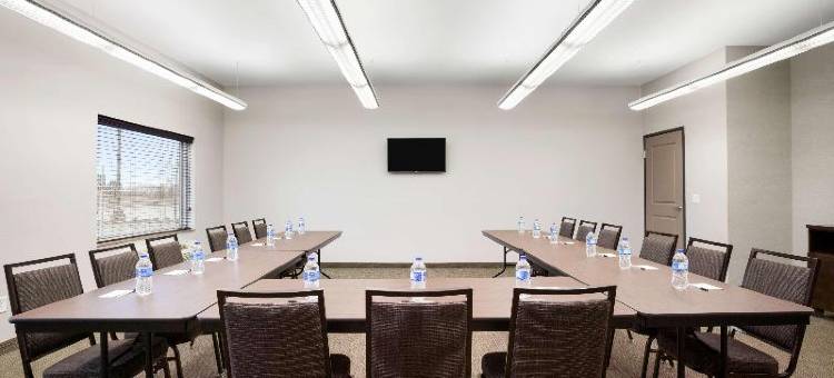 卡尔森乡村套房酒店-俄克拉荷马州伊尼德(Country Inn & Suites by Radisson, Enid, OK)图片