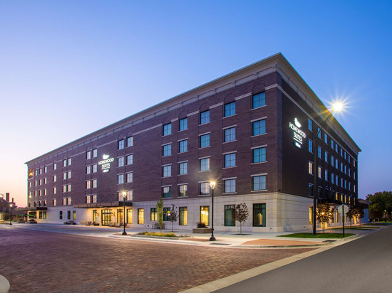 萨莱纳市区Homewood Suites by Hilton