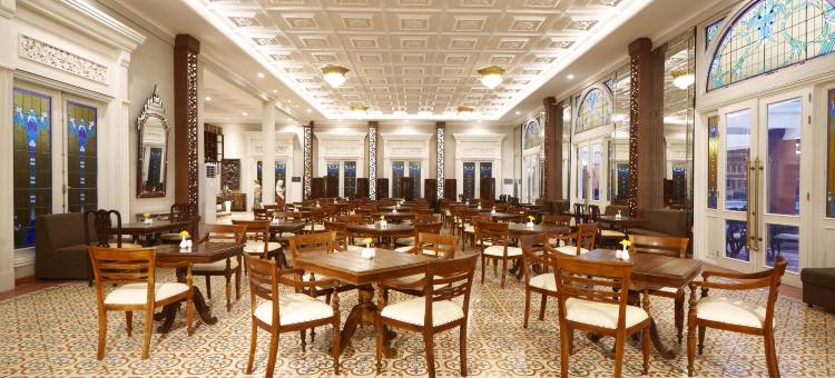 梭罗华美达套房酒店(Ramada Suites by Wyndham Solo)图片