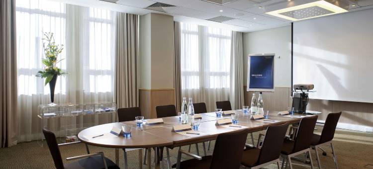 诺富特雷丁中心酒店(Novotel Reading Centre)图片