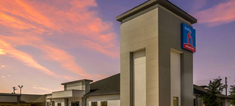 德克萨斯州鹿公园6号工作室(Studio 6 Deer Park, TX)图片