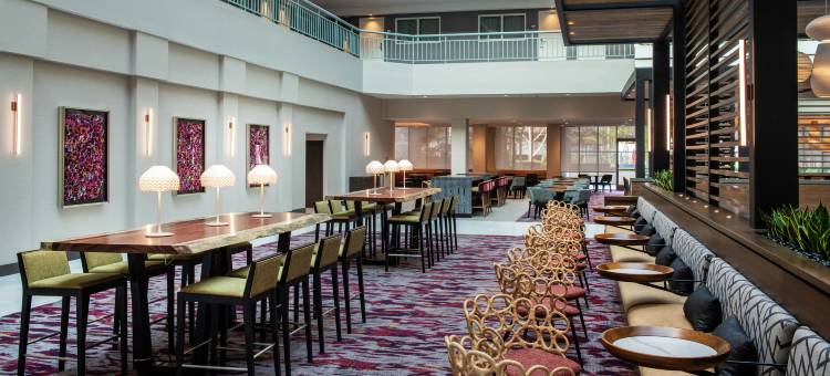 核桃溪希尔顿安泊酒店(Embassy Suites by Hilton Walnut Creek)图片