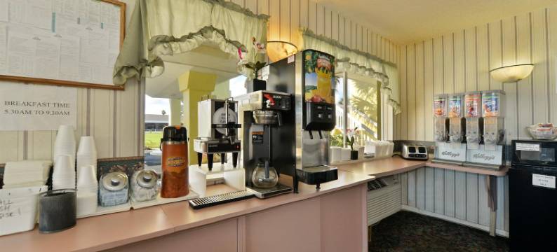 墨尔本卫星海滩美洲最佳价值酒店(Americas Best Value Inn Satellite Beach/Melbourne)图片