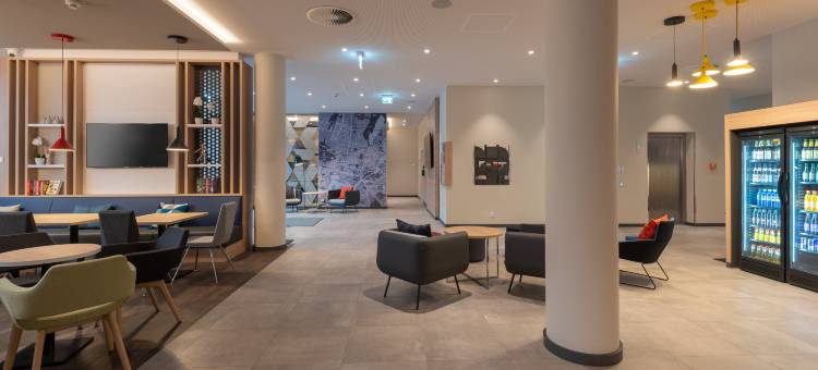 波茨坦智选假日酒店及套房(Holiday Inn Express & Suites Potsdam)图片