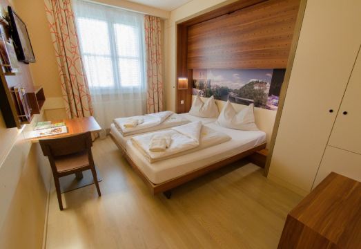 Jufa Hotel Graz Süd - Self Check-IN Hotel Overview