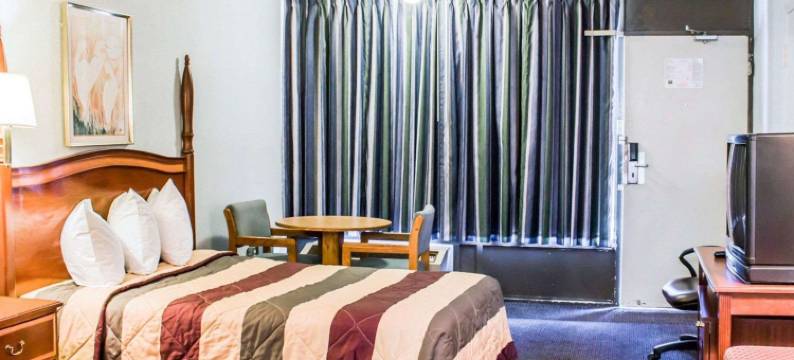 伊克诺套房酒店(伊克诺套房旅馆Greensboro, NC)(Dayspring Extended Stay)图片