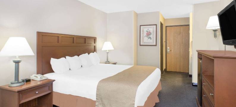 布恩呗盟套房酒店(Baymont by Wyndham Boone)图片