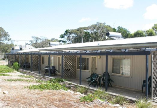 Kangaroo Island Coastal Villas Hotel Overview