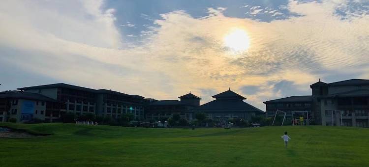 戴河首领公寓阿尔卡迪亚(滨海新大道分店)图片