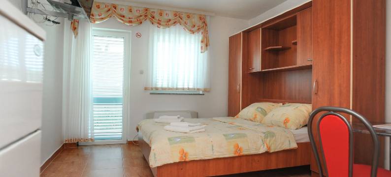 卡斯卡别墅酒店(Apartmani Vila Caska)图片