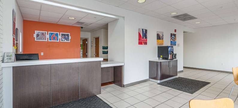 弗吉尼亚温彻斯特6号汽车旅馆(Motel 6 Winchester, VA)图片