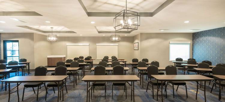 拉斯维加斯机场南拉昆塔温德姆套房酒店(La Quinta Inn & Suites by Wyndham Las Vegas Airport South)图片