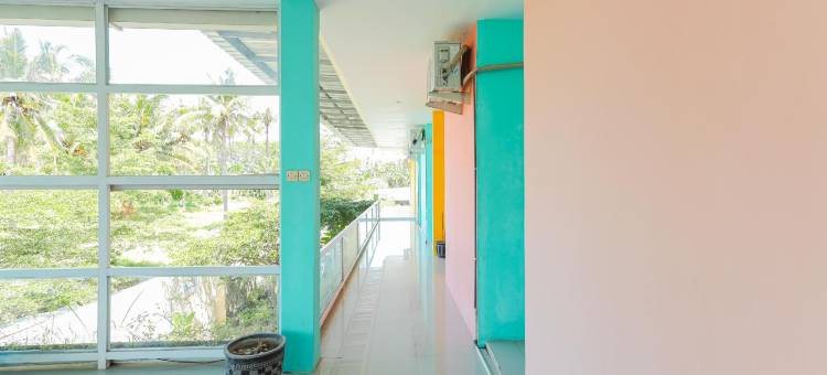 桑斯婆罗浮屠民宿-位于巴纽旺宜(Sans Hotel Borobudur Banyuwangi)图片